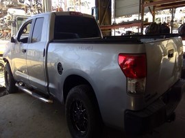 2010 TOYOTA TUNDRA, SILVER, CREW CAB, 4.0L, AT, 2WD,   Z26457